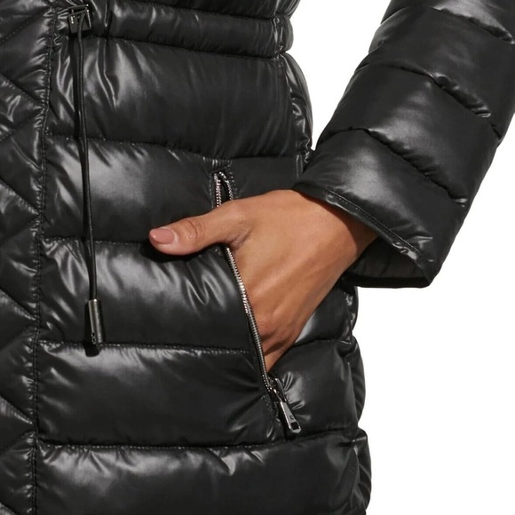 ❤️Kenneth Cole Women's Quilted Black Puffer Coat Size XS - Picture 8 of 11